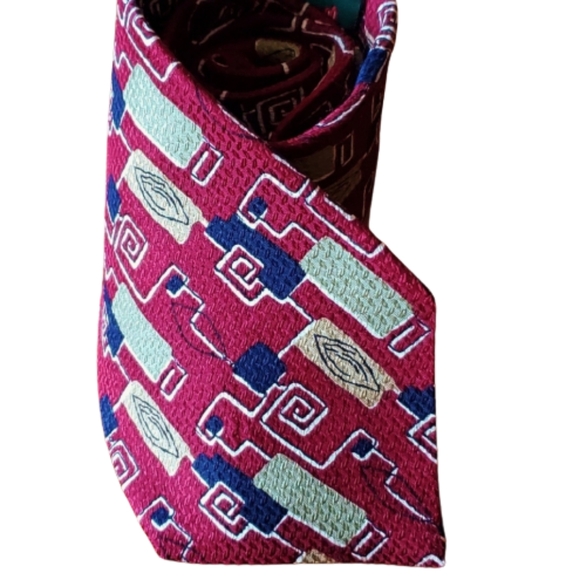 AMERICAN OUTPOST TRENDY 100% SILK MENS TIE - Picture 2 of 6